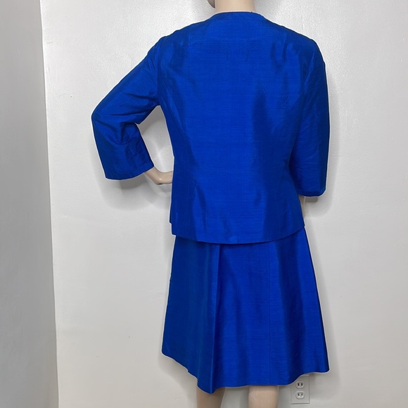 Vintage Custom Made Blue Raw Silk Jacket and Skirt Suit - Picture 4 of 17